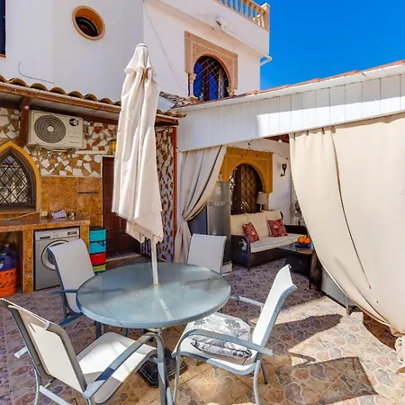 Modern Moroccan Vacation Rk Apartment Torrevieja